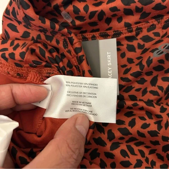 New Eddie Bauer Kelsey Skirt Burned Orange Animal Print Wrap Front Stretchy Sz M - Picture 8 of 8